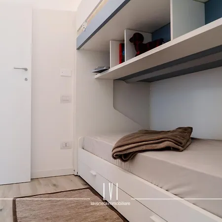 Duplex Decimo In Centro Storico Διαμέρισμα Καόρλε